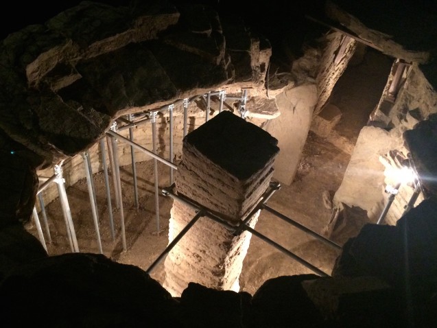 etruscan-tomb-large-view-637x478-1 Photo by Victoria De Maio