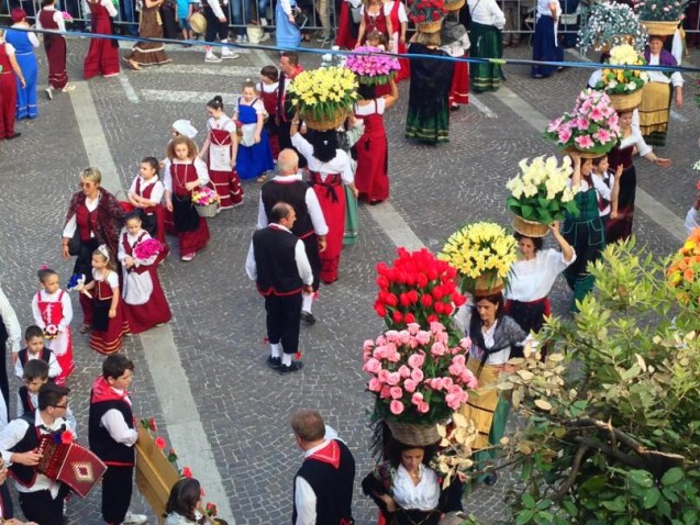 little-ones-too-in-the-festival-637x478-1 Little ones too in the festival