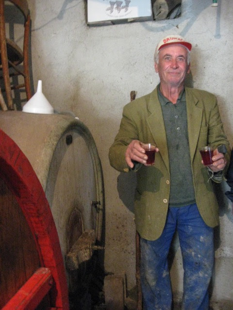Peppe, proud of his wine