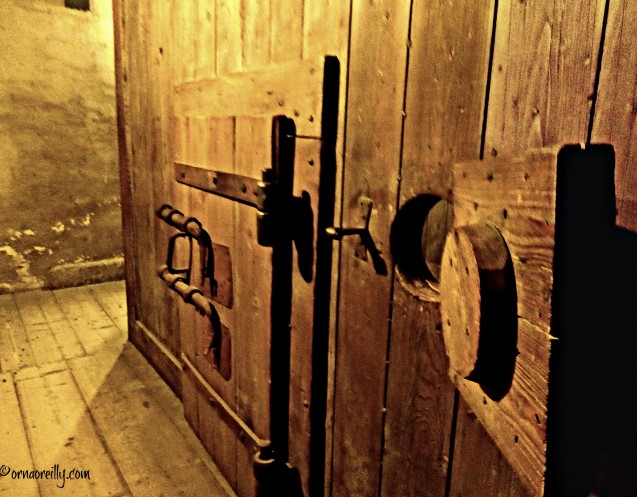 secret-passages-l-ornaoreilly-171-637x497-1 Secret-Passages-l-ornaoreilly-17