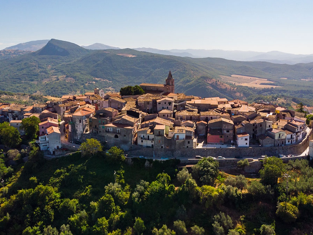 Exploring the Hidden Gem of Fornelli, Italy - ItalianNotebook - Italy ...
